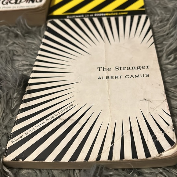 Classic Paperback Book BUNDLE Of 4 Fair - Picture 9 of 16